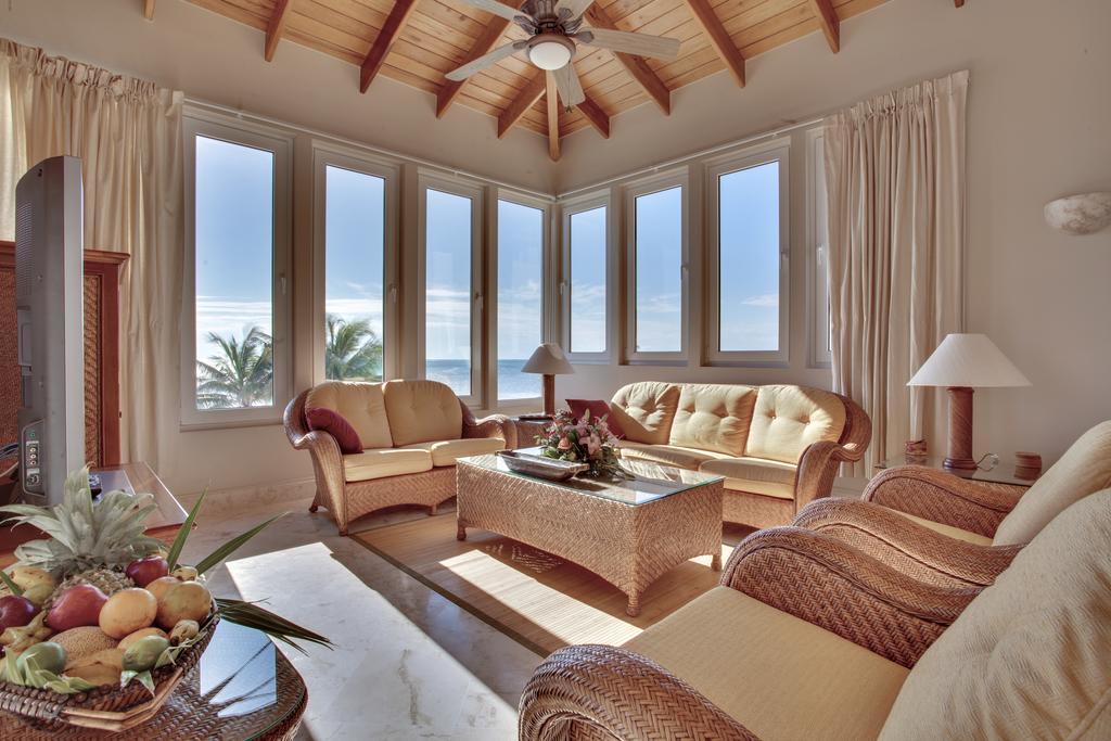 Belizean Cove Estates Luxury Beachfront Villa San Pedro  Esterno foto